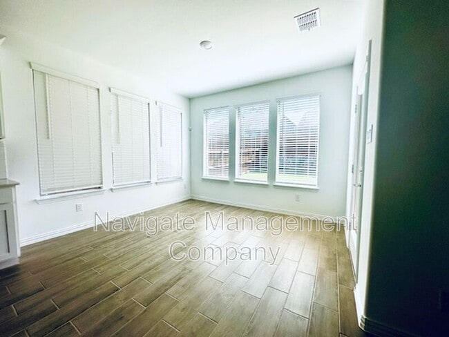 Building Photo - 8212 Buttonwood Wy