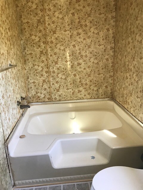 Building Photo - 4950 Milliorn Ranch Rd