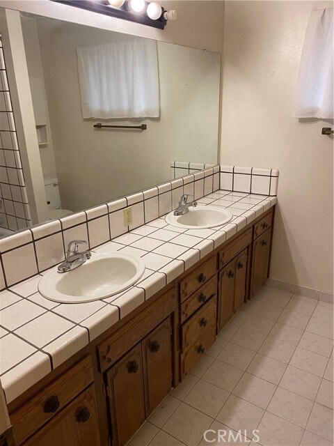 Building Photo - 1520 Spalding Ave