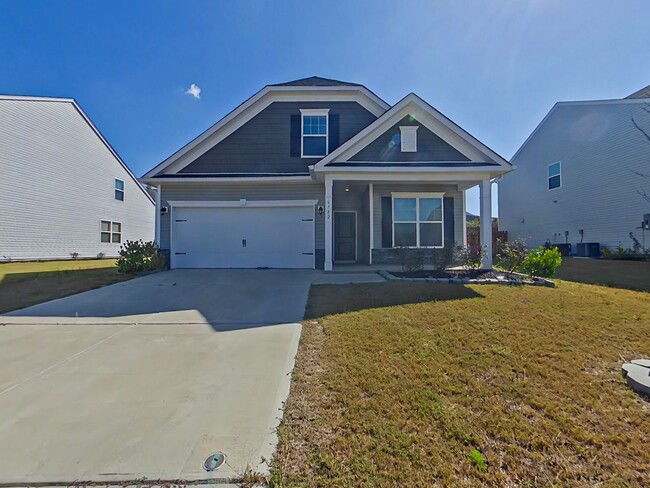 Primary Photo - Stunning 4 bedroom in Graniteville!