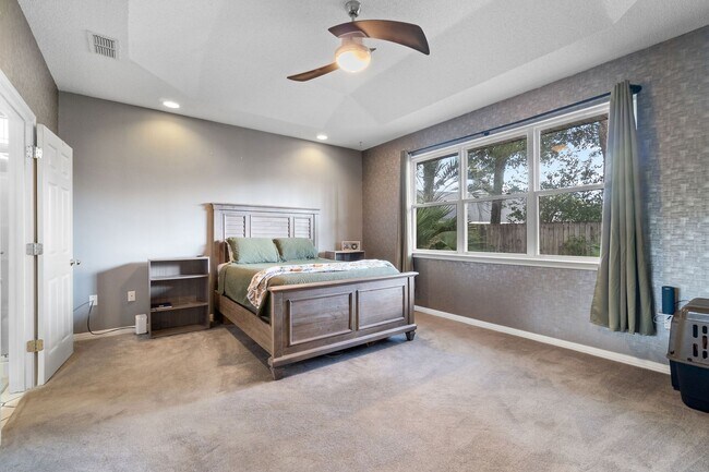 Building Photo - 8432 Millstream Dr