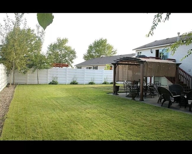 Building Photo - Beautiful Liberty lake home coming soon!