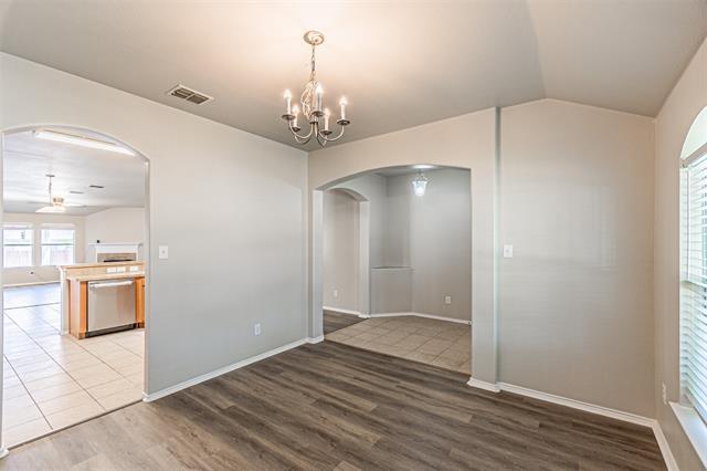 Building Photo - 3733 Vista Greens Dr