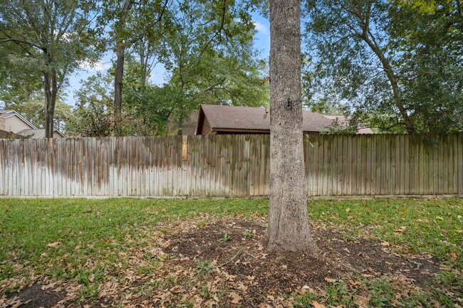 Building Photo - 38 Devonshire Dr