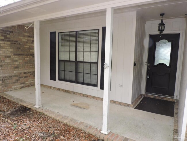Building Photo - 2780 Honeywood Dr