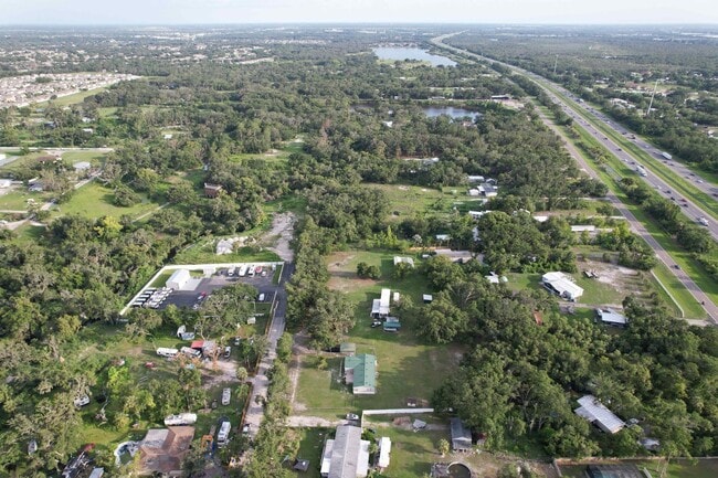 Building Photo - 3 Bedroom / 2 Bath House On An Acre