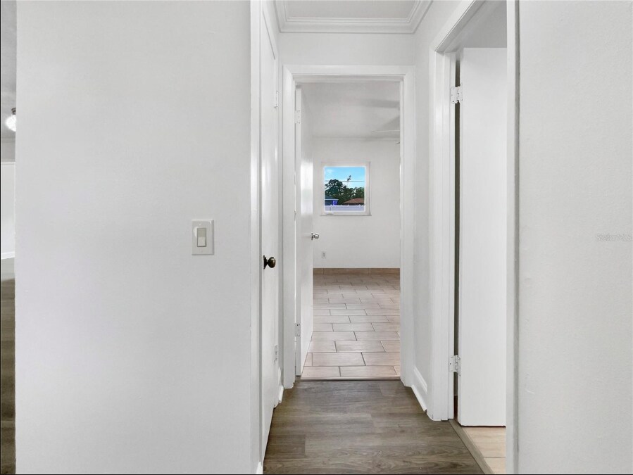 Building Photo - 23337 Olean Blvd