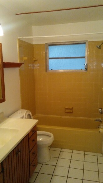 Building Photo - 489 Jewel Ct