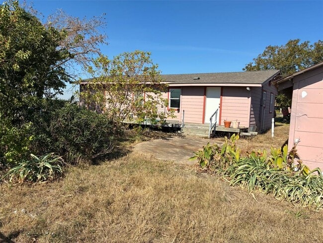 Building Photo - 16950 Farm to Market 971