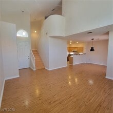 Building Photo - 8765 Villa Alex Ave