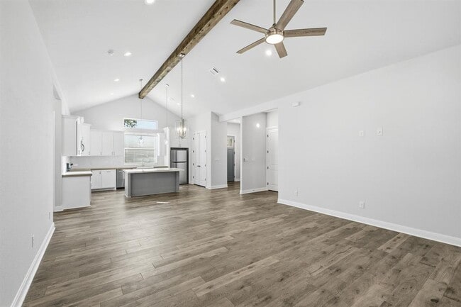 Building Photo - 200 Waikakaaua Dr