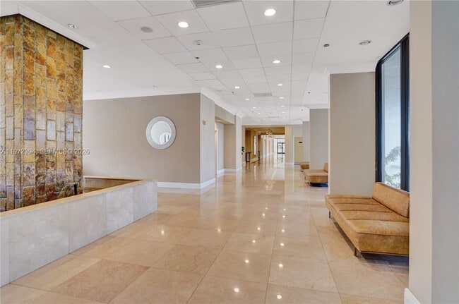 Building Photo - 1865 Brickell Ave