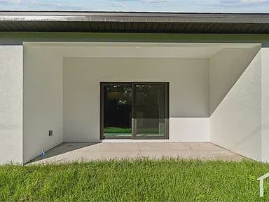 Building Photo - 1147 Edgerton Ave