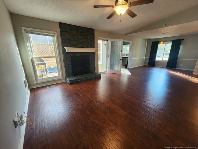 Building Photo - 6831 Candlewood Dr