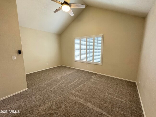 Building Photo - 4901 E Kelton Ln
