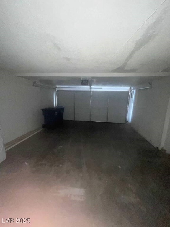 Building Photo - 2818 Calle Del Oro
