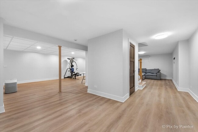 Building Photo - 3401 Greenwood Ln