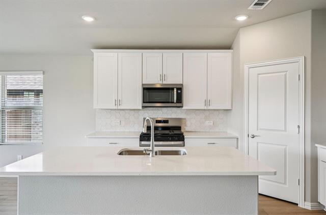 Building Photo - 115 Whitlow Dr