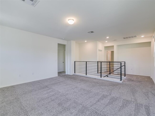 Building Photo - 10418 Bramble Berry Dr