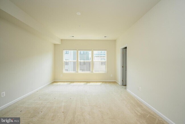 Building Photo - 22322 Tees Ter