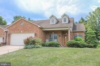 Building Photo - 227 Donna Dr