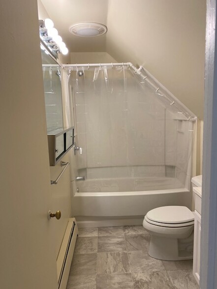 Bathroom - 31 Elm Hill Rd