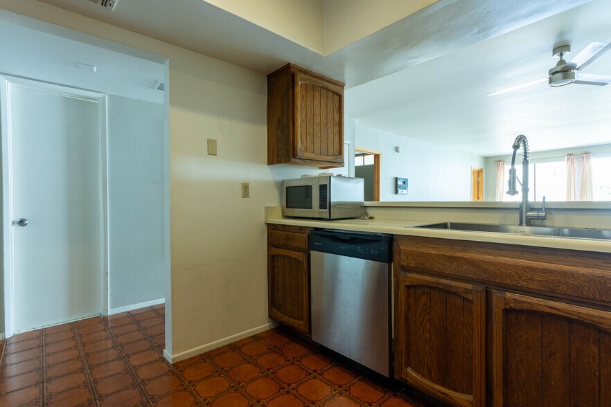 Building Photo - 5125 Harold Way