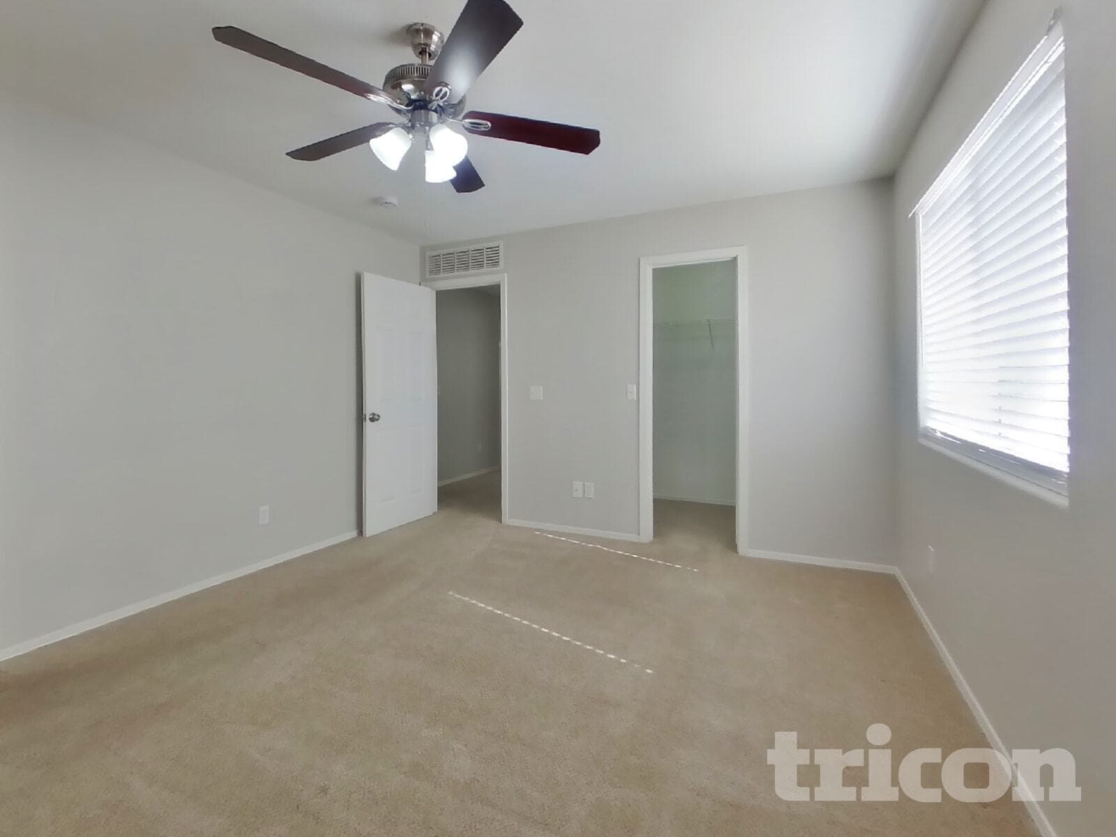 Building Photo - 13962 N 132nd Ln