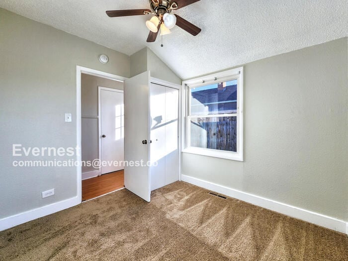 Building Photo - 245 S Hazel Ct