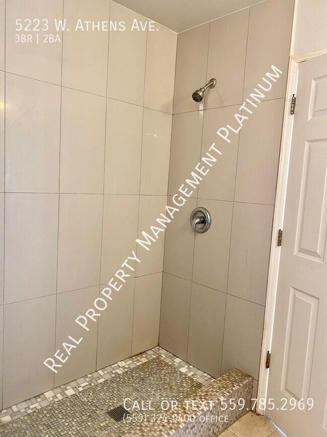 Building Photo - $2,195 Millburn & Alluvial 3 Bedroom W. At...