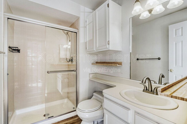 Building Photo - 13704 E Lehigh Ave