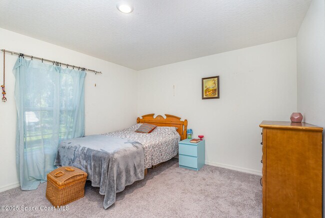 Building Photo - 711 Darlington Ave SW