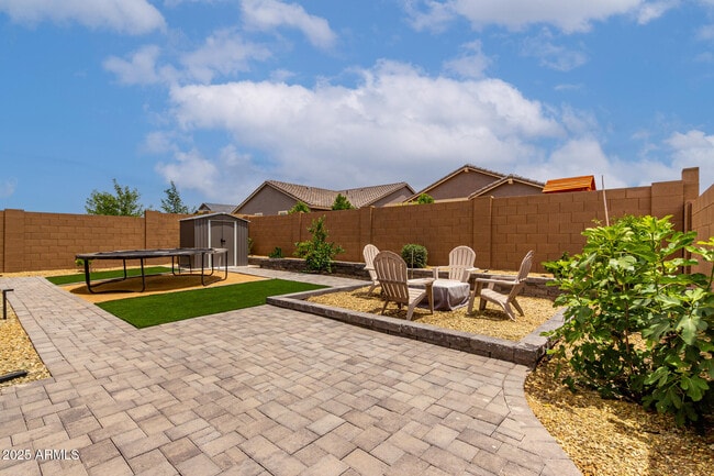 Building Photo - 24671 N 170th Dr