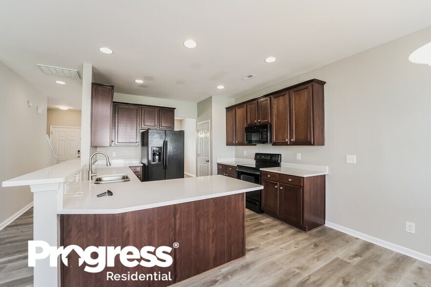 Building Photo - 14420 O'Casey Ln