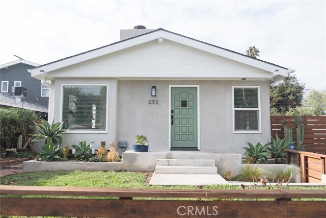 Primary Photo - 2312 Robinson St