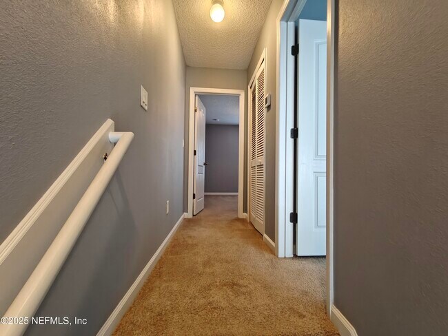 Building Photo - 7764 Playschool Ln