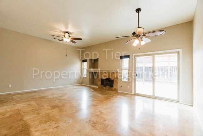 Building Photo - Beautiful 4 bed / 2 bath / 1,708 sqft Single Story Home in Rio Vista community of Oceanside