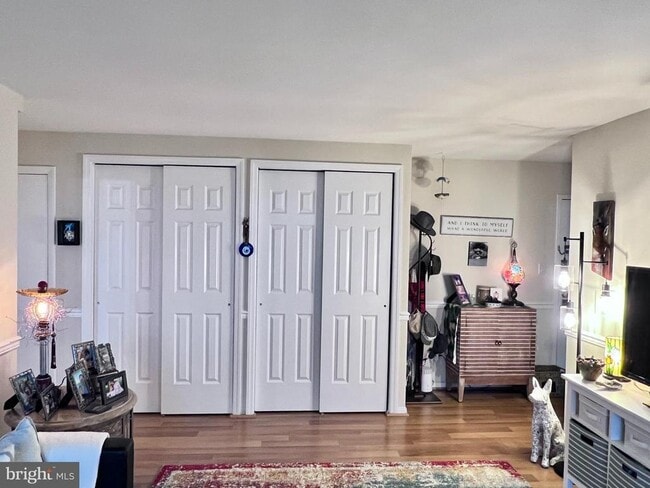 Building Photo - 600 Roosevelt Blvd