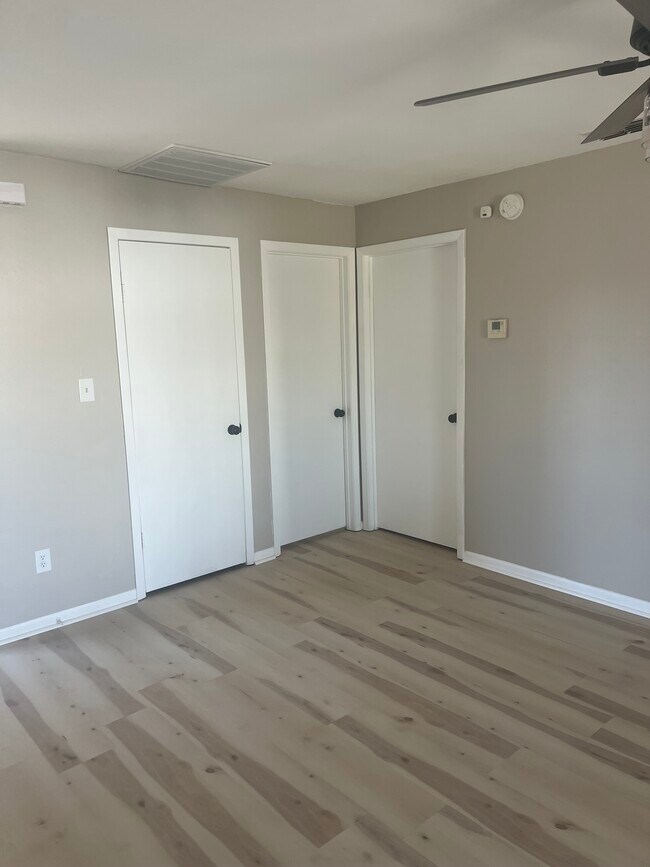 Building Photo - 1769 Fairview Shores Dr