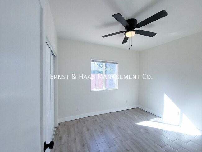 Building Photo - 3100 E Spaulding St