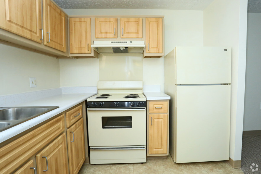 1 Bedroom - Kitchen - Wayne Tower Senior Apartments