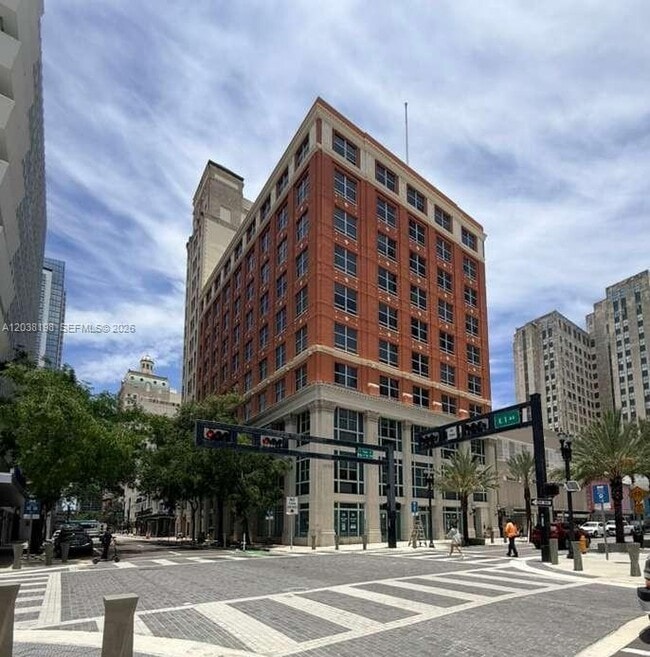 Building Photo - 111 E Flagler St