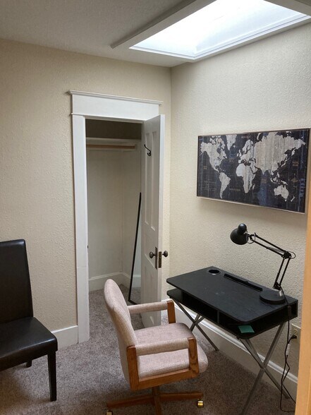 Bedroom Skylight - 118 Pine St