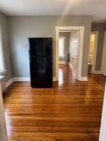 Building Photo - 61 Johnson St