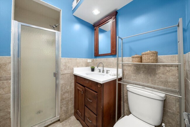 Building Photo - 333 S East Ave