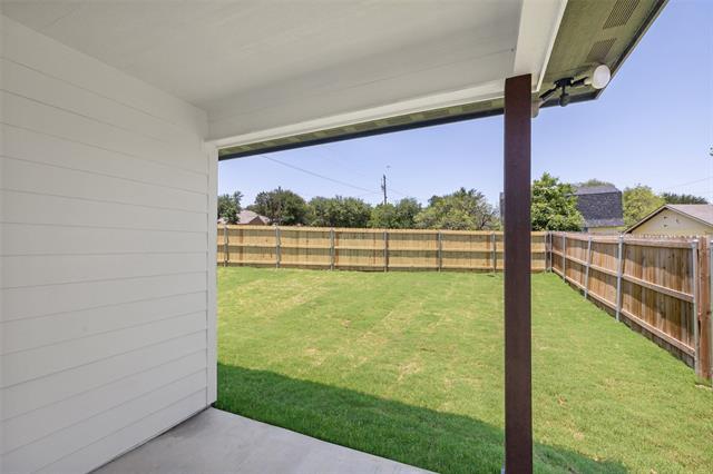 Building Photo - 2600 San Gabriel Dr