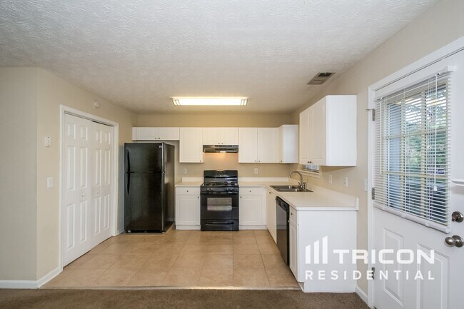 Building Photo - 1278 Lynx Ct