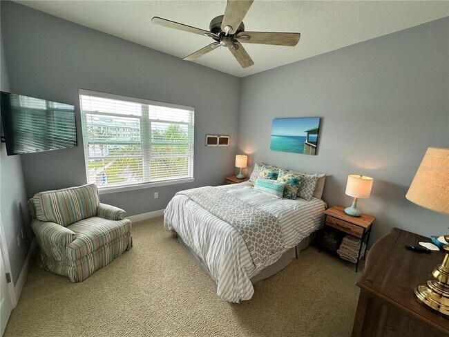 Building Photo - 7730 34th Ave W