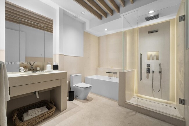 Building Photo - 102 24th St