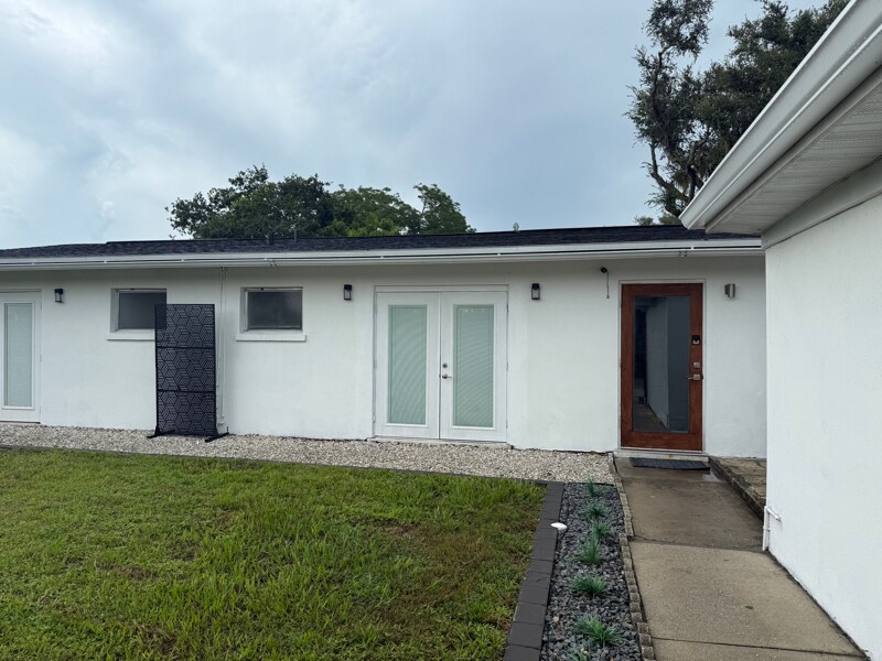 Building Photo - 3959 Eton Pl